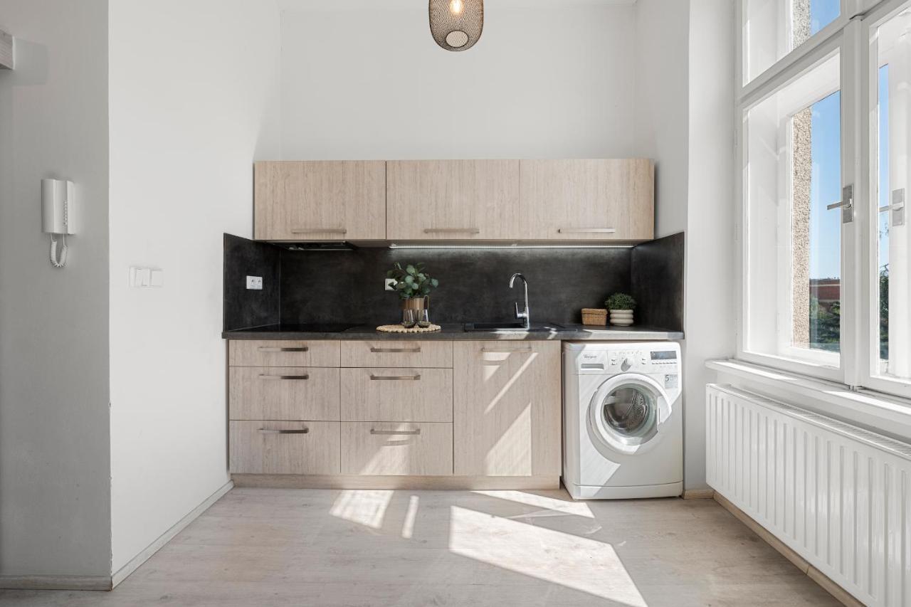 Residence Stefanikova Rose Brno Bagian luar foto